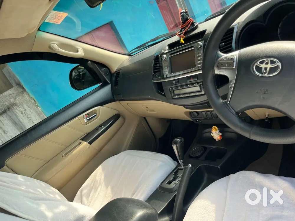 Toyota Fortuner Legender 2014 Diesel 130000 Km Driven