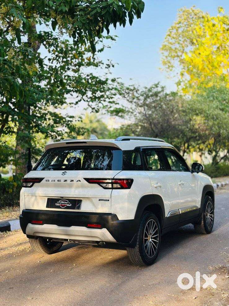 Maruti Suzuki Vitara Brezza Zxi+ Mt, 2022, Petrol
