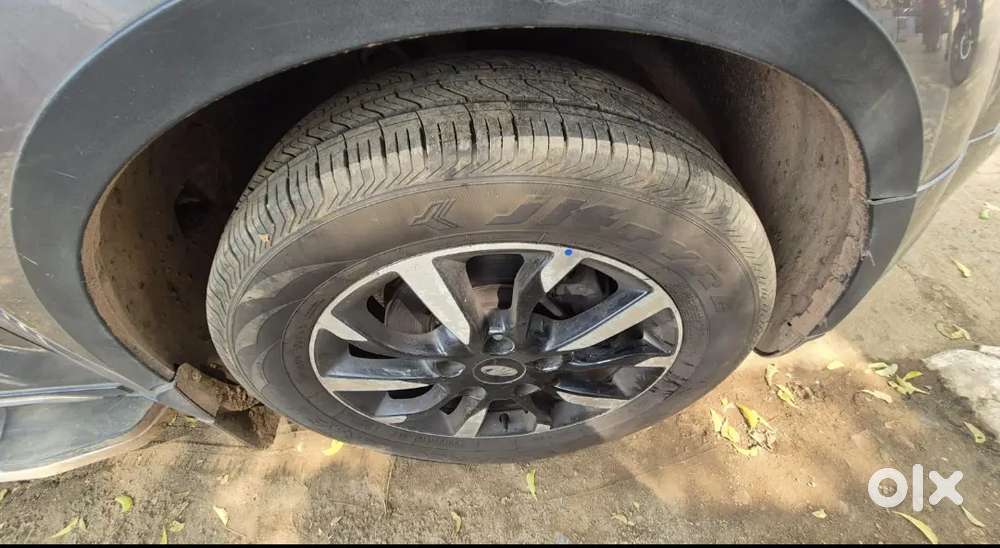 Mahindra Xuv500 W11 Option Awd, 2019, Diesel