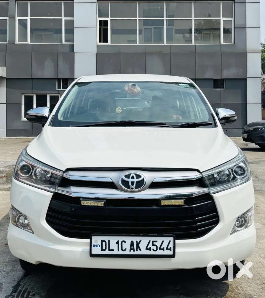 Toyota Innova Crysta 2.8 Zx At 7 Seater, 2018, Diesel