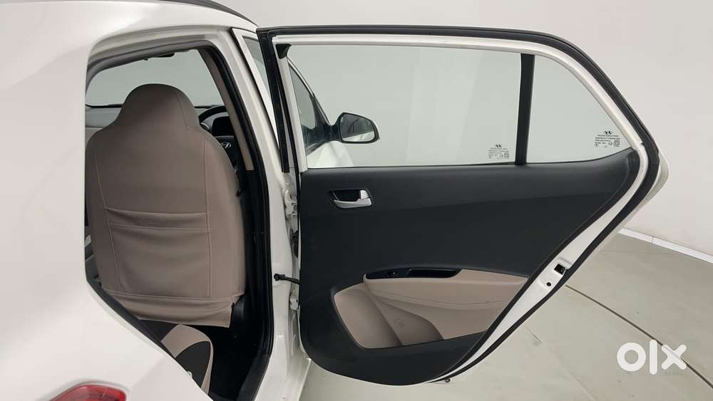 Hyundai Grand I10 1.2 Kappa Sportz Option, 2017, Petrol