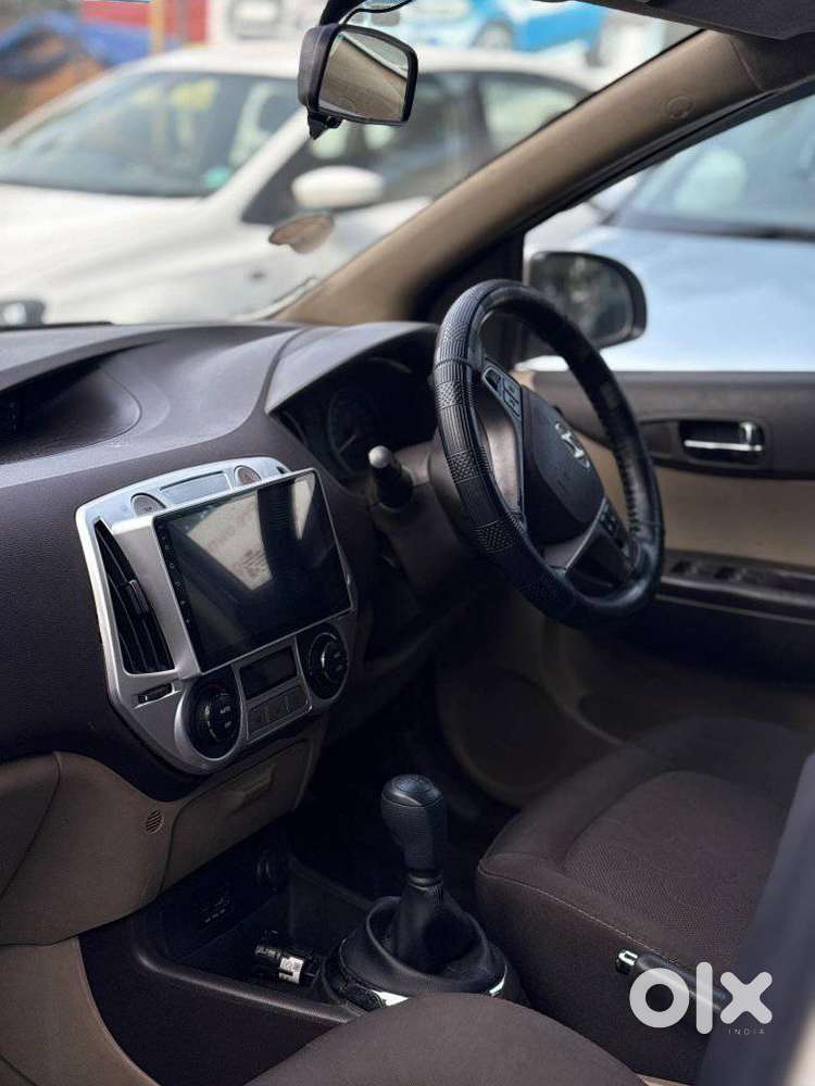 Hyundai I20 Sportz 1.2 Bs-iv, 2011, Diesel