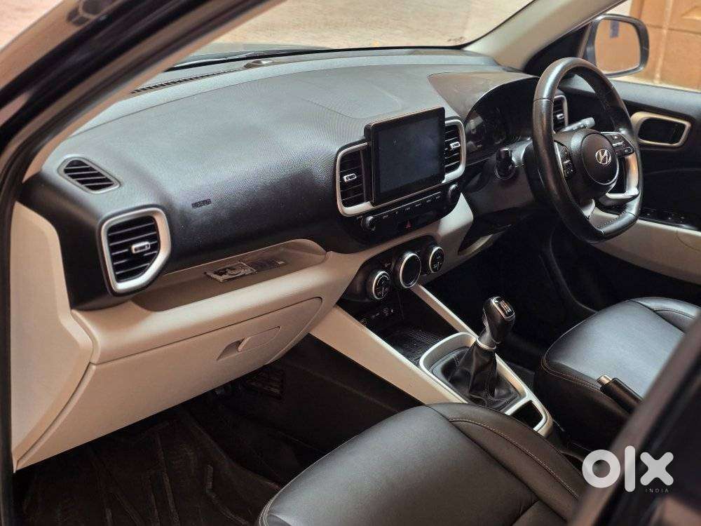 Hyundai Venue [2022-ongoing] 1.5 Crdi Sx, 2023, Diesel