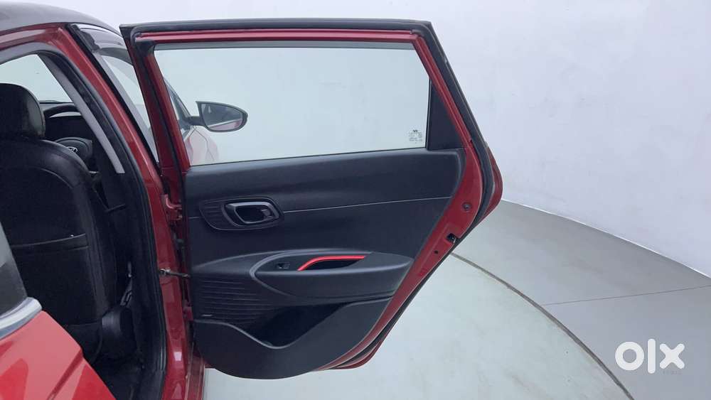 Hyundai New I20 1.5 Asta (o) Mt Dual Tone, 2021, Diesel