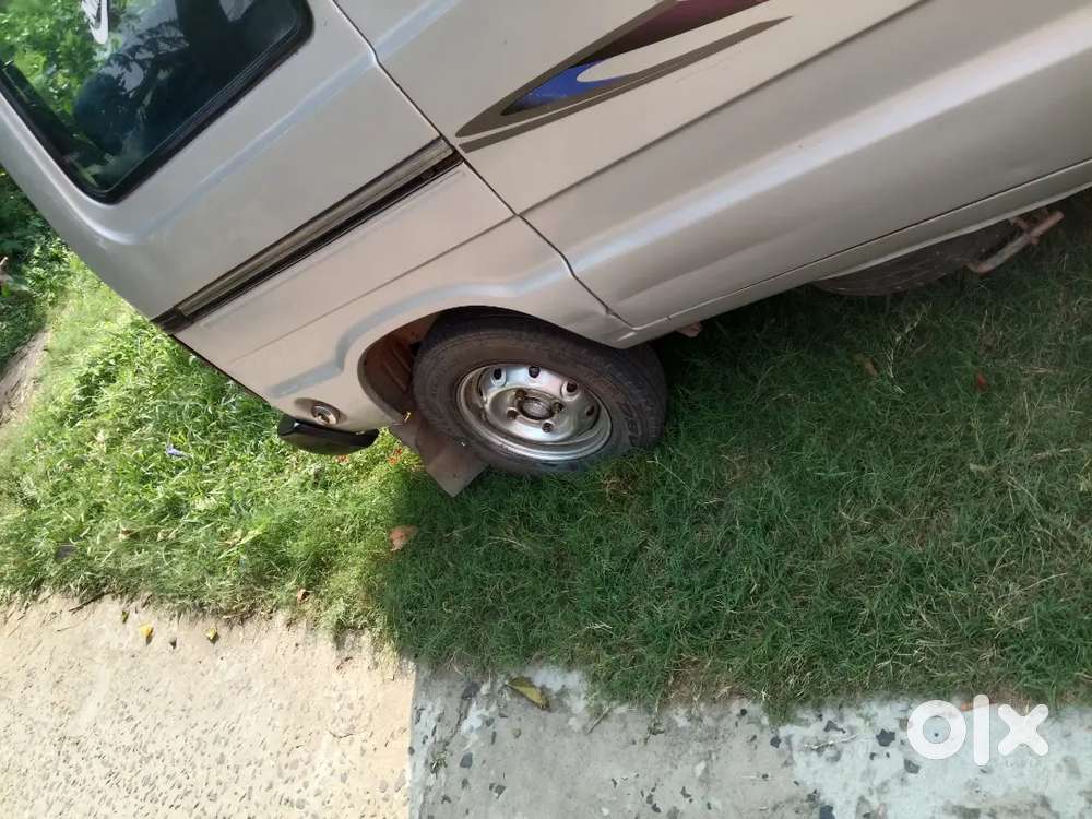 Maruti Suzuki Omni 2017 Petrol 40000 Km Driven