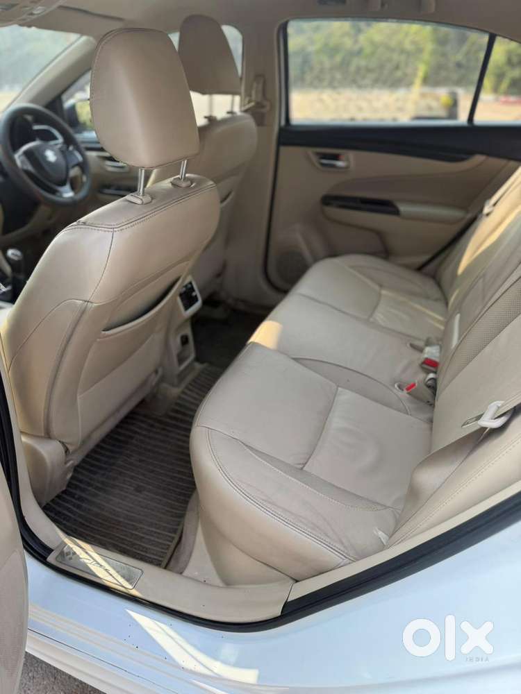 Maruti Suzuki Ciaz 1.3 Alpha Shvs Mt, 2017, Petrol