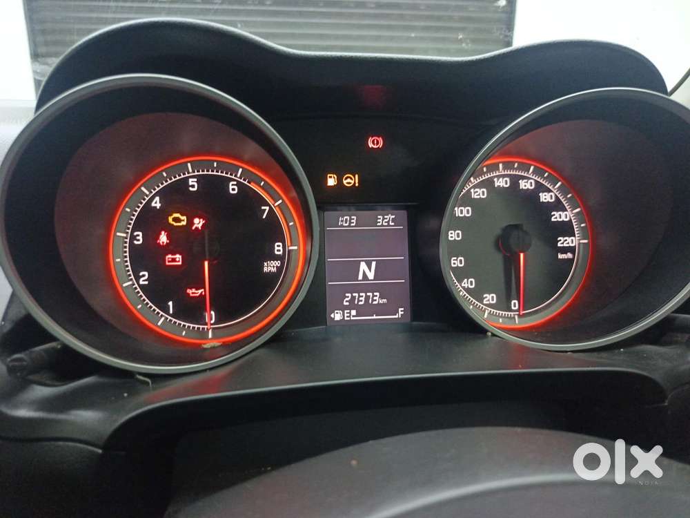 Maruti Suzuki Swift Amt Vvt Vxi, 2022, Petrol