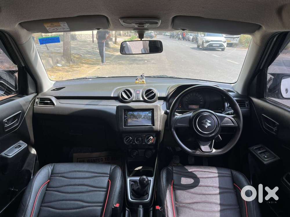 Maruti Suzuki Swift 1.2 Lxi (o), 2023, Petrol