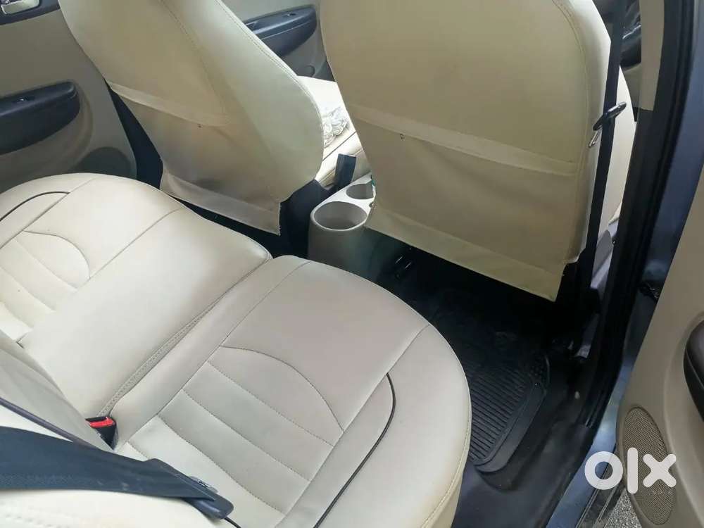 Hyundai I20 Asta 2011 Manual