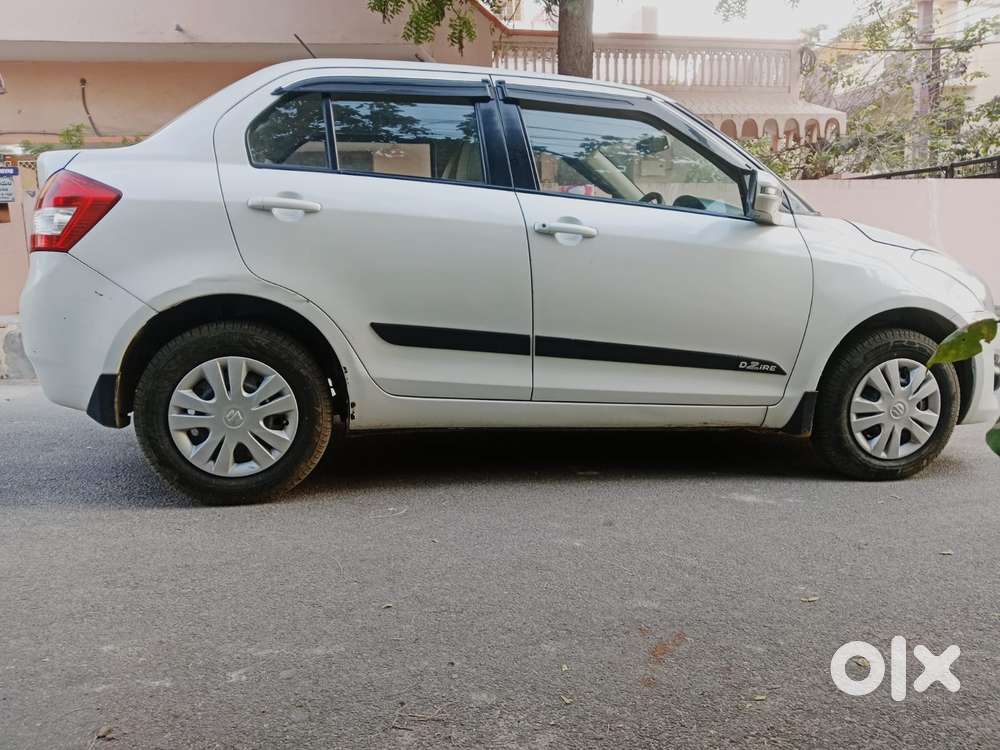 Maruti Suzuki Swift Dzire Vdi Optional, 2014, Diesel