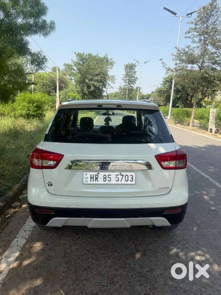 Maruti Suzuki Brezza 2017 Diesel 118000 Km Driven