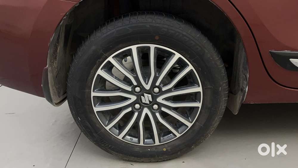 Maruti Suzuki Dzire 1.2 Zxi Plus Amt, 2017, Petrol