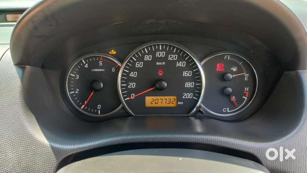 Maruti Suzuki Swift Dzire Vdi Optional, 2011, Diesel