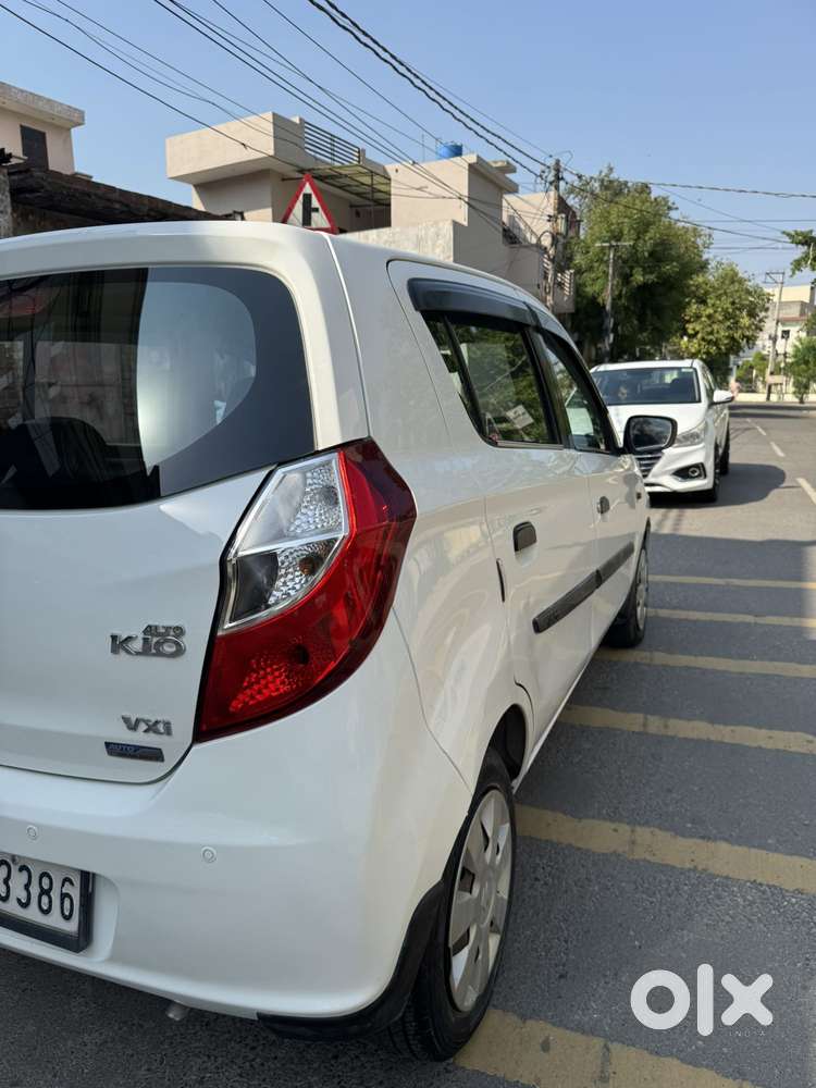 Maruti Suzuki Alto K10 1.0 Vxi Amt, 2017, Petrol