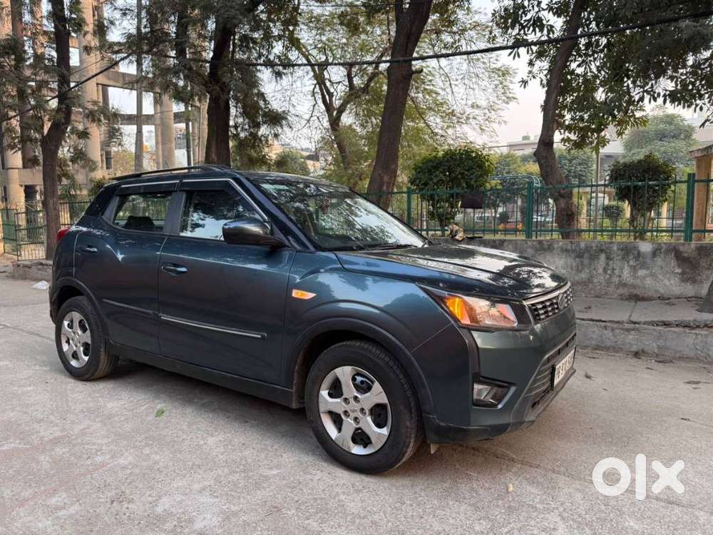 Mahindra Xuv300 W6 Amt Diesel, 2022, Diesel