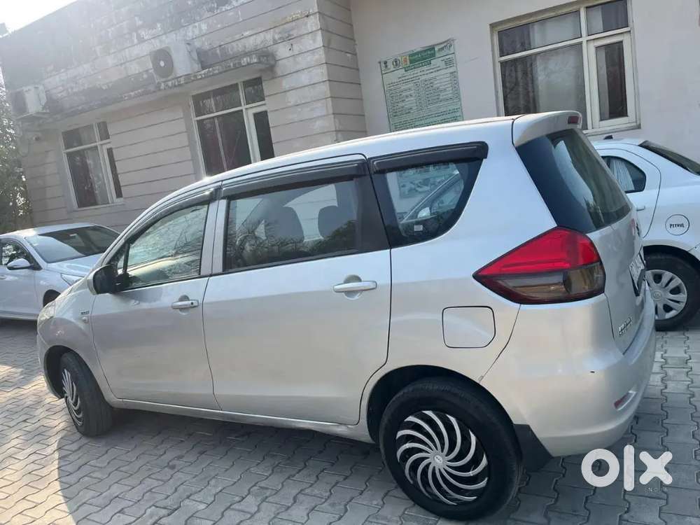 Maruti Suzuki Ertiga 2014 Diesel 144000 Km Driven