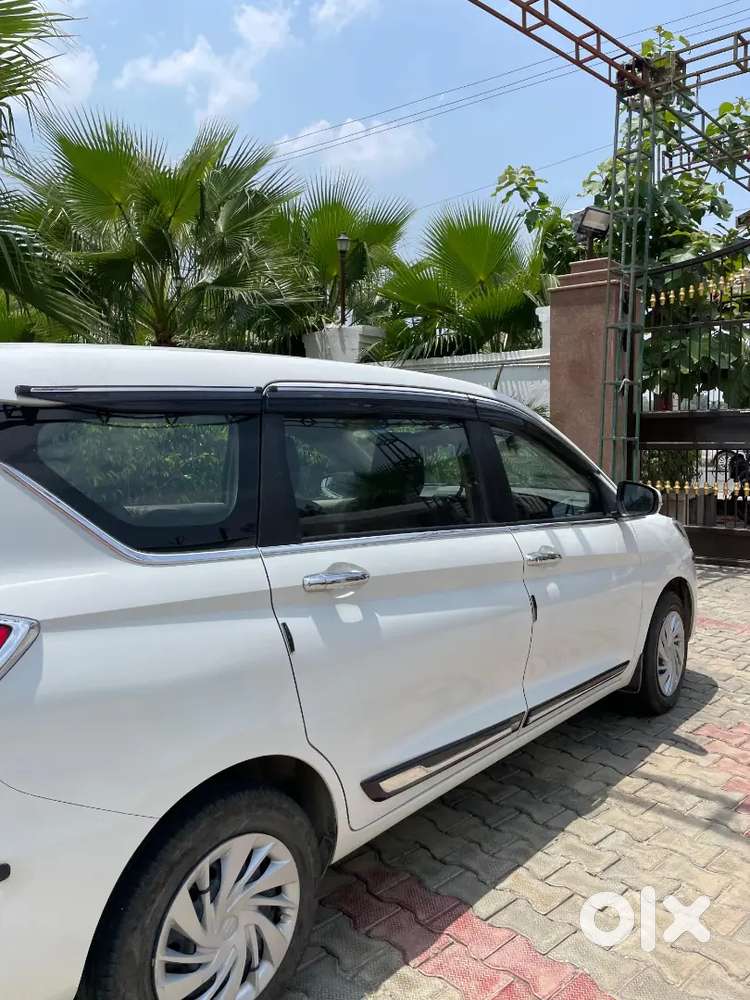 Maruti Ertiga Vxi  Cng 2025