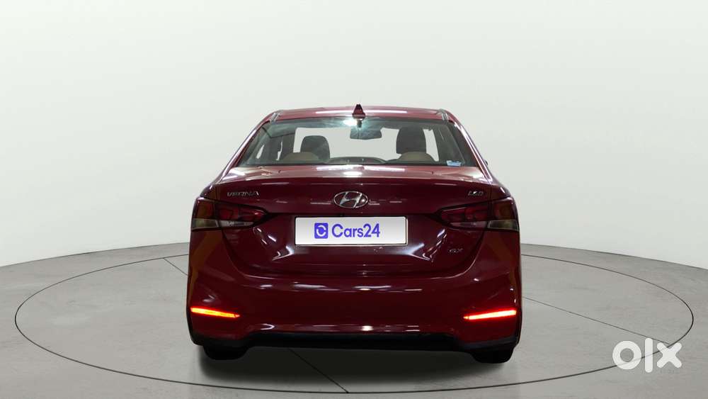 Hyundai Verna 1.6 Sx Crdi At, 2018, Diesel