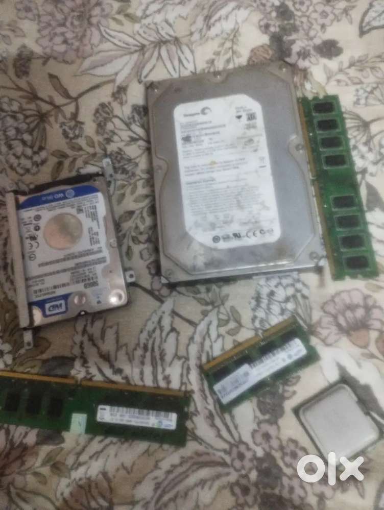 Ram and hard disk sell