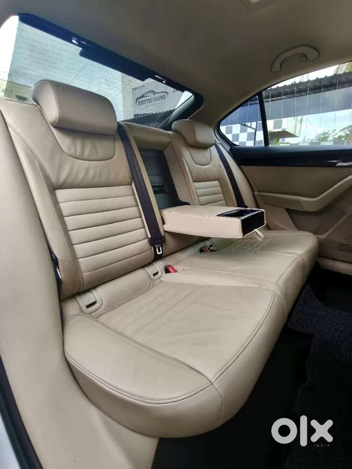 Skoda Octavia Elegance 1.8 Tsi At, 2015, Petrol