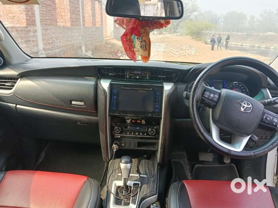 Toyota Fortuner 4x2 At 2.8 Diesel, 2020, Diesel
