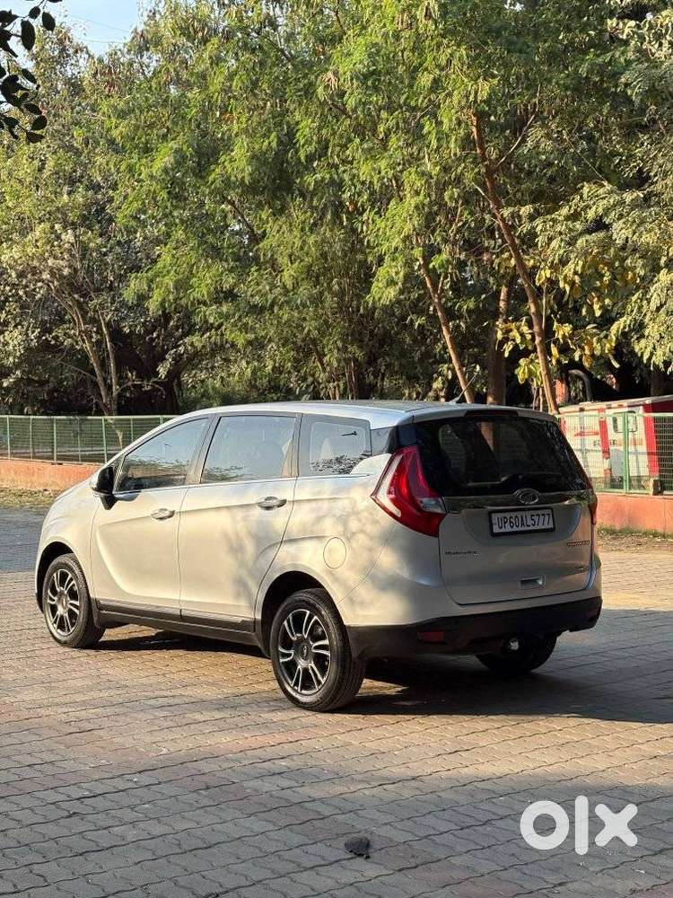 Mahindra Marazzo M8, 2019, Diesel