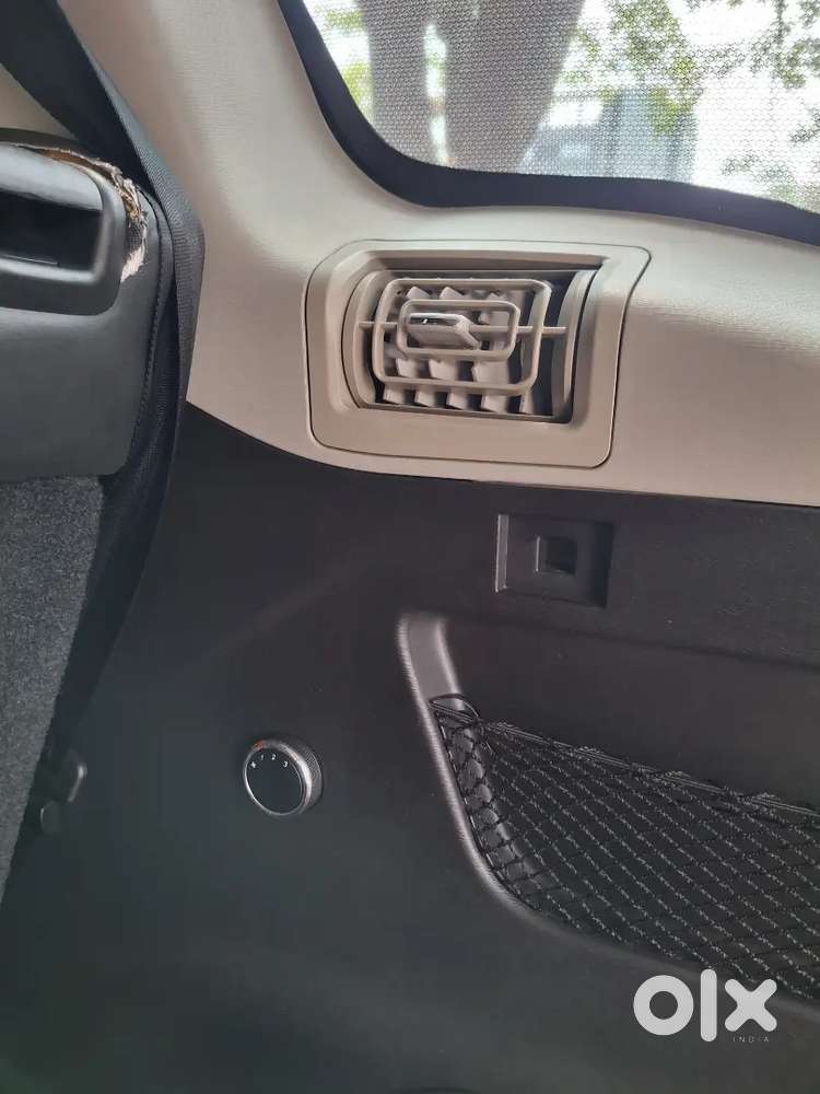 Xuv 5oo W7 Diesel Manual Silver