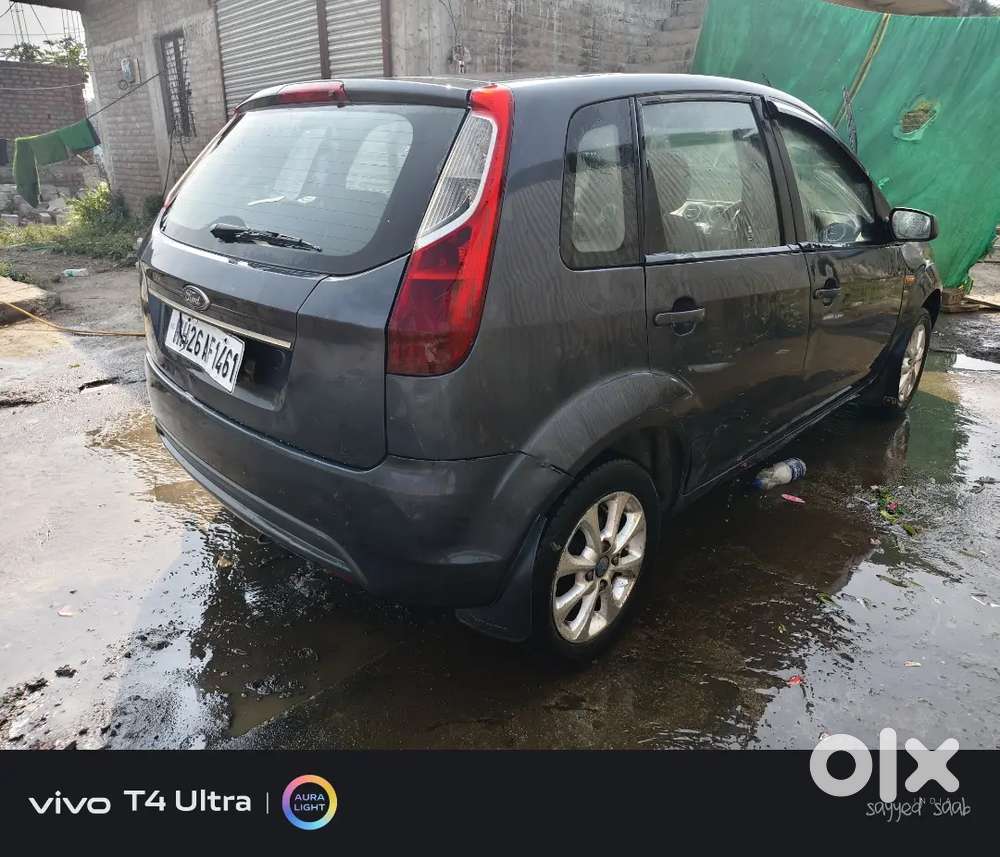 Ford Figo 2012 Diesel 150000 Km Driven