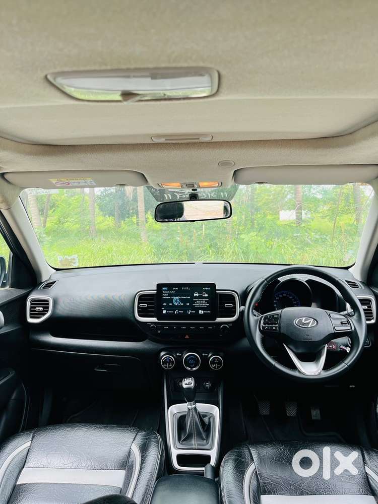 Hyundai Venue 2019 Diesel 55000 Km Driven