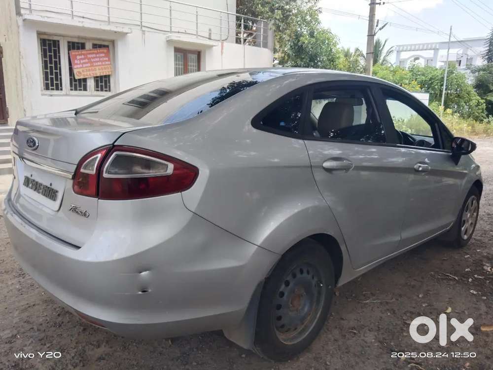 Ford Freestyle 1.5 Ambiente 2011  Low Price Diesel Vehile