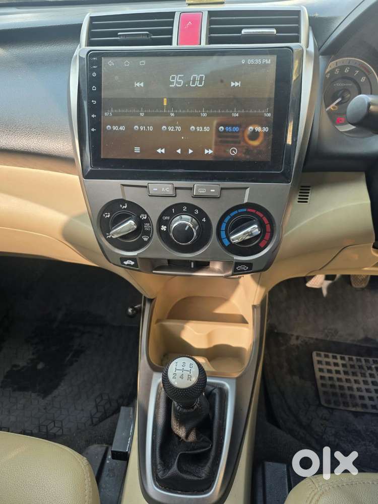 Honda City V Mt Exclusive, 2013, Petrol