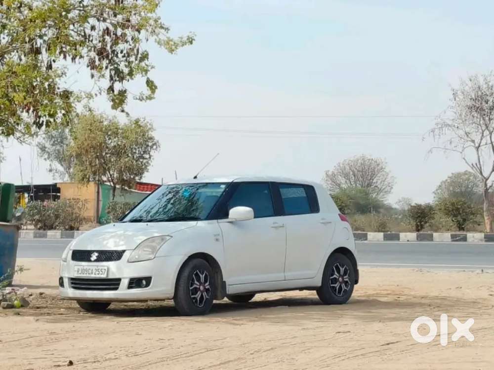 Maruti Suzuki Swift 2005 Petrol Well Maintained