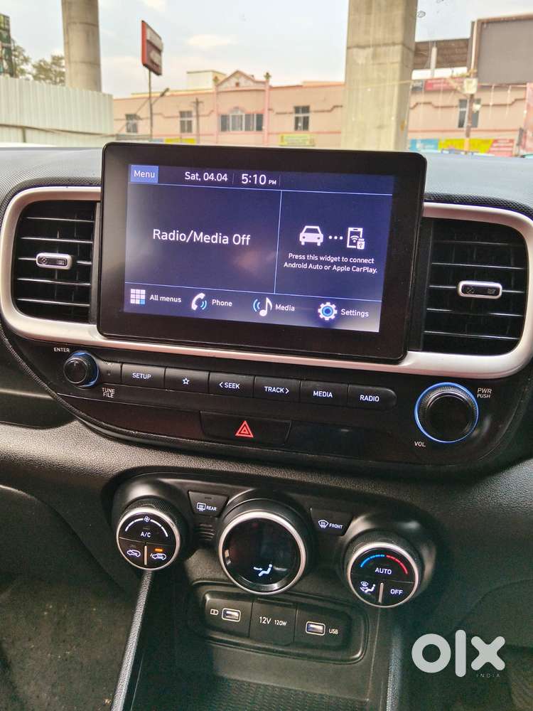 Hyundai Venue Sx Mt, 2022, Diesel