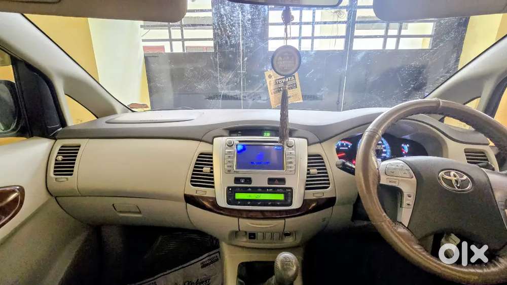 Rare Opportunity – 2013 Toyota Innova 2.5 V Diesel
