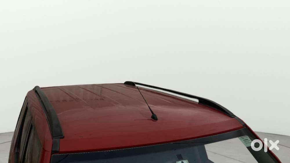 Mahindra Tuv 300 T8 Amt, 2016, Diesel