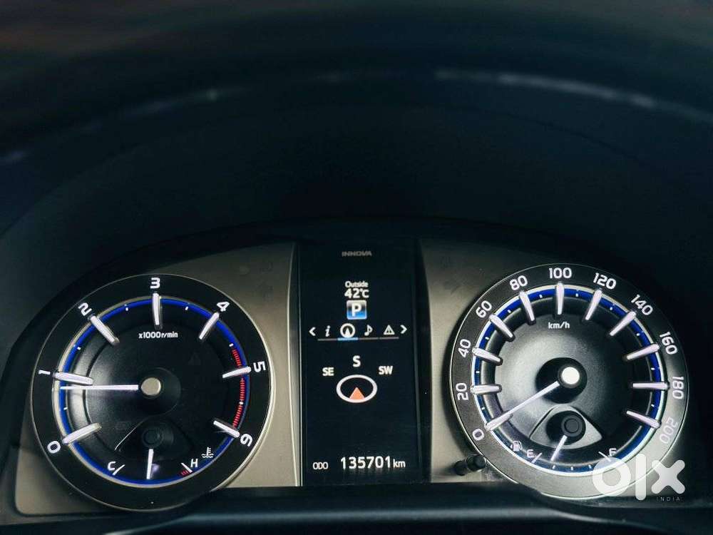 Toyota Innova Crysta 2.8z Automatic, 2017, Diesel