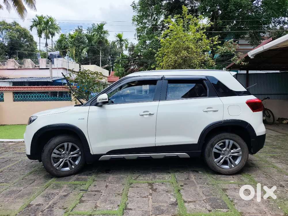 Maruti Suzuki Vitara Brezza Zdi+ [2017-single Owner]