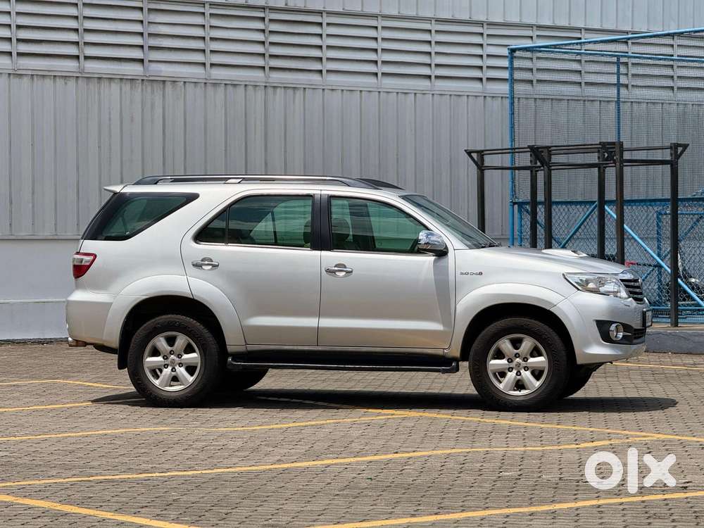 Toyota Fortuner 3.0 4x4 Manual, 2009, Diesel