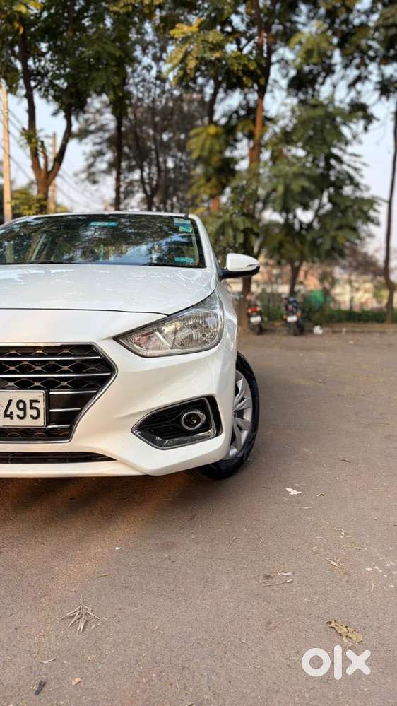 Hyundai Fluidic Verna