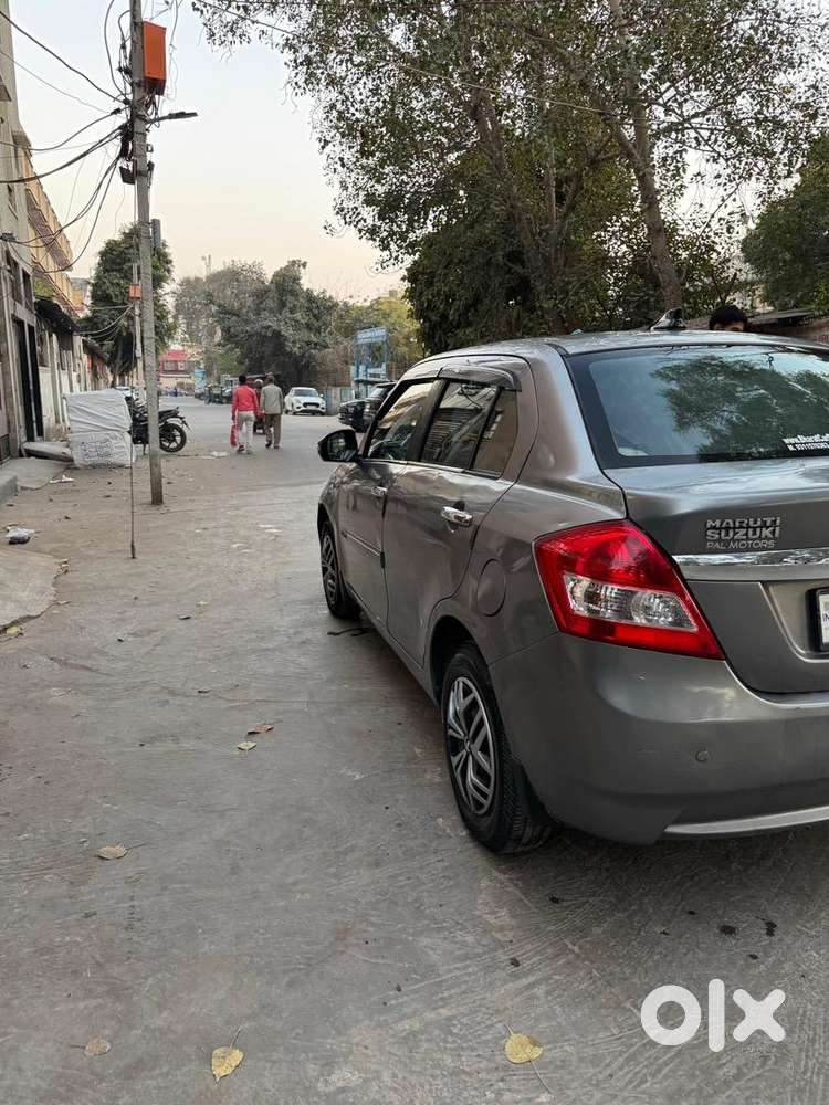 Maruti Suzuki Swift Dzire 2013 Petrol Well Maintained