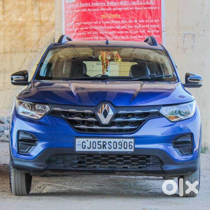 Renault Triber Rxt, 2022, Petrol