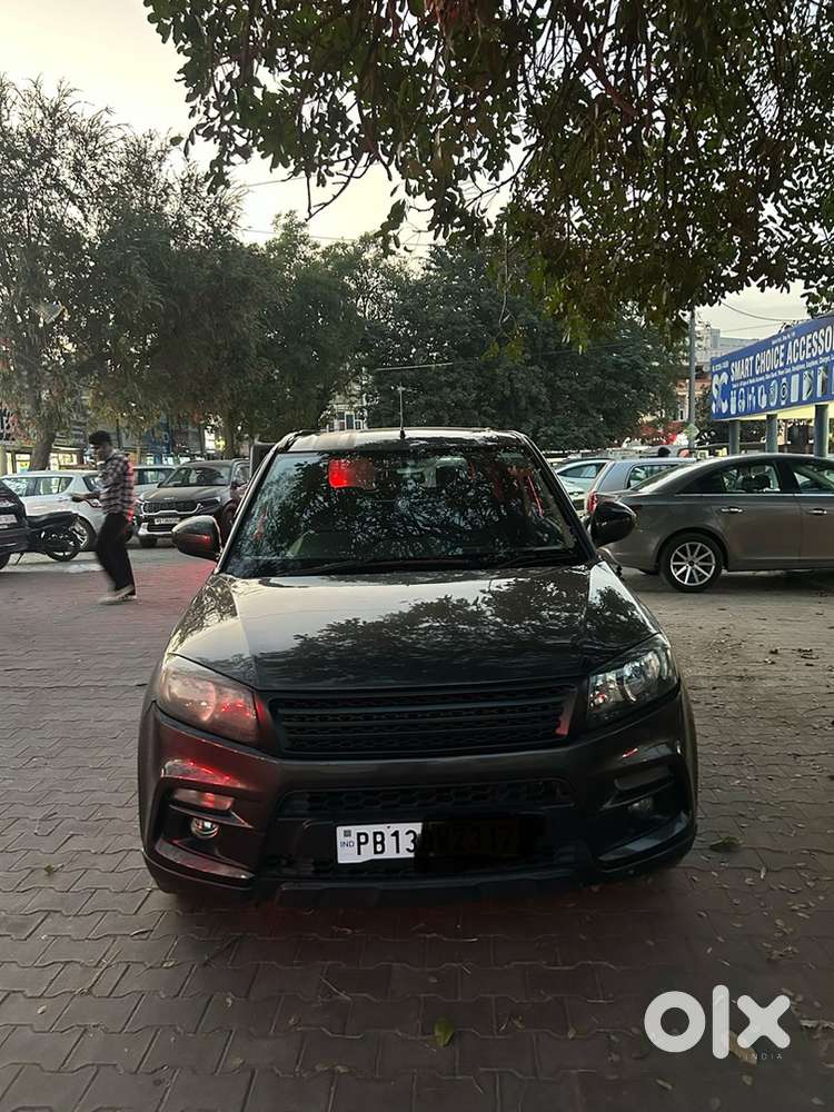 Maruti Suzuki Brezza 2017 Diesel Well Maintained