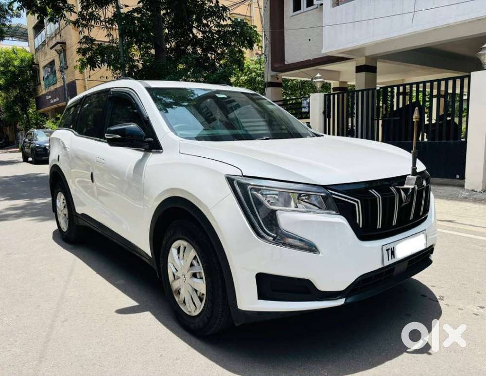 Mahindra Xuv700 2.2 Mx Diesel Mt 5 Str, 2022, Diesel
