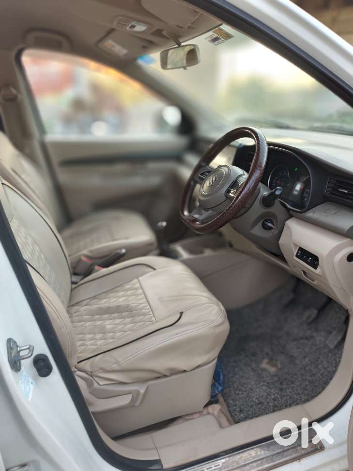 Maruti Suzuki Ertiga 1.5 Vxi, 2023, Petrol