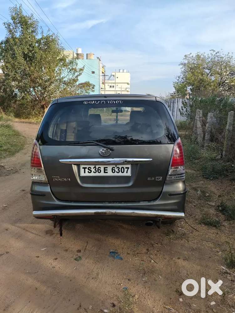 Toyota Innova 2009