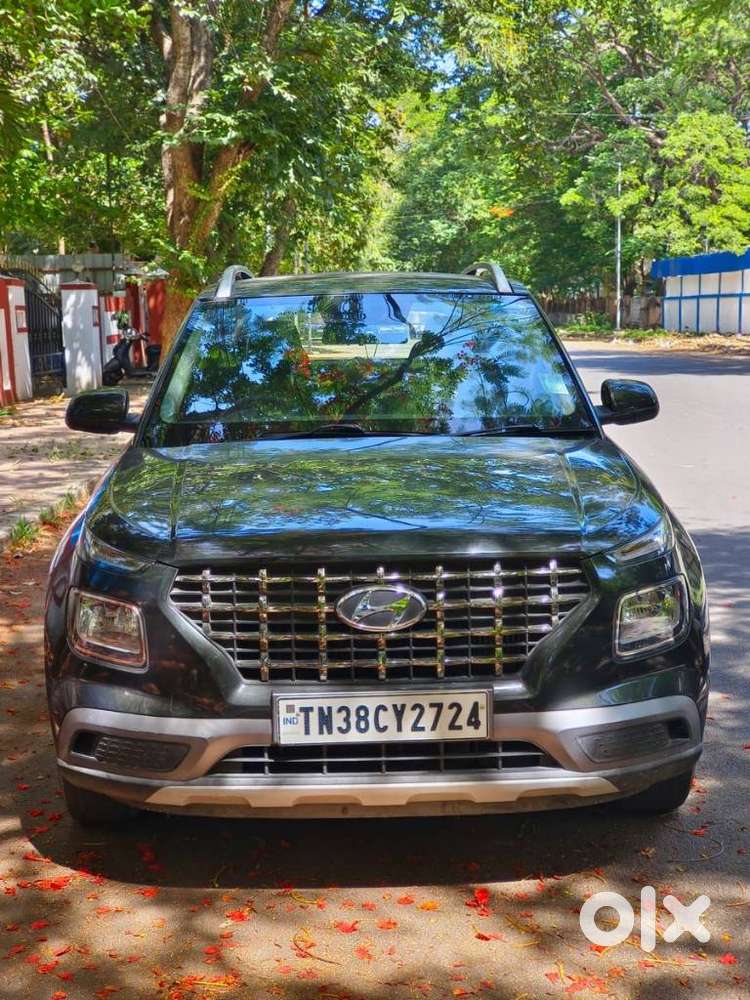 Hyundai Venue 1.0 S (o) Turbo Dct, 2021, Petrol