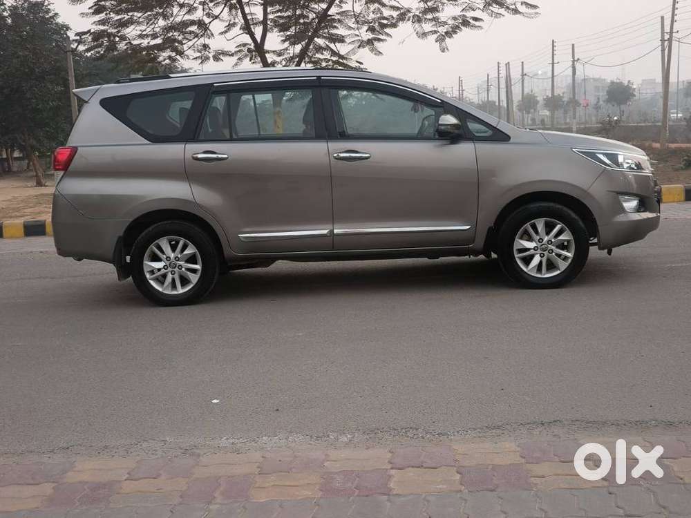 Toyota Innova Crysta 2.8 Gx At, 2019, Diesel