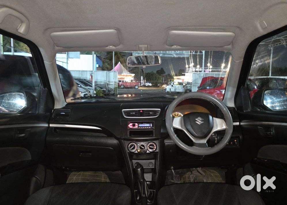 Maruti Suzuki Swift Vxi + Manual, 2011, Petrol