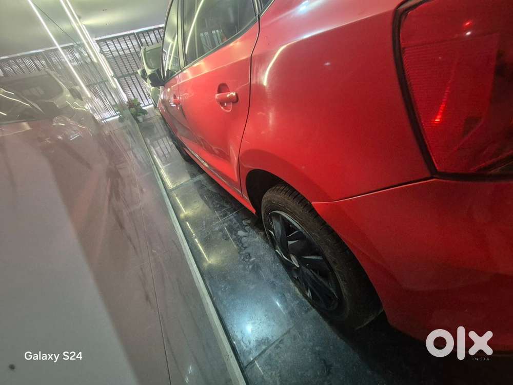 Volkswagen Polo 2017 Year