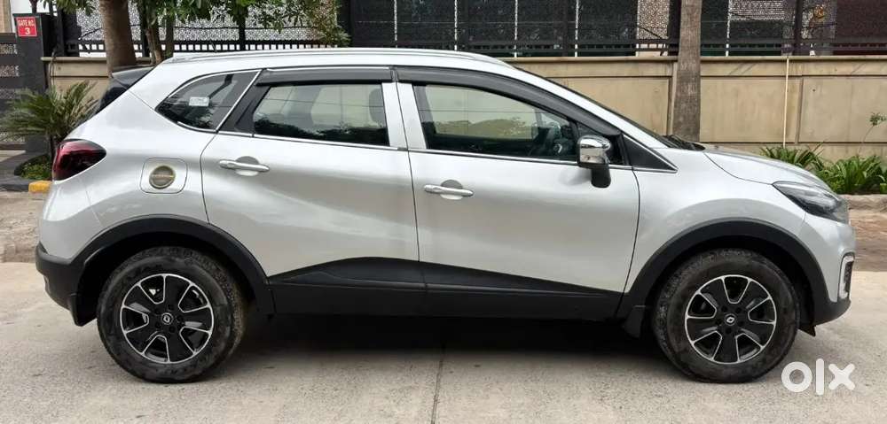 Renault Captur 2019 Petrol 70000 Km Driven